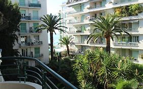 Nice Beach - Promenade Des Anglais